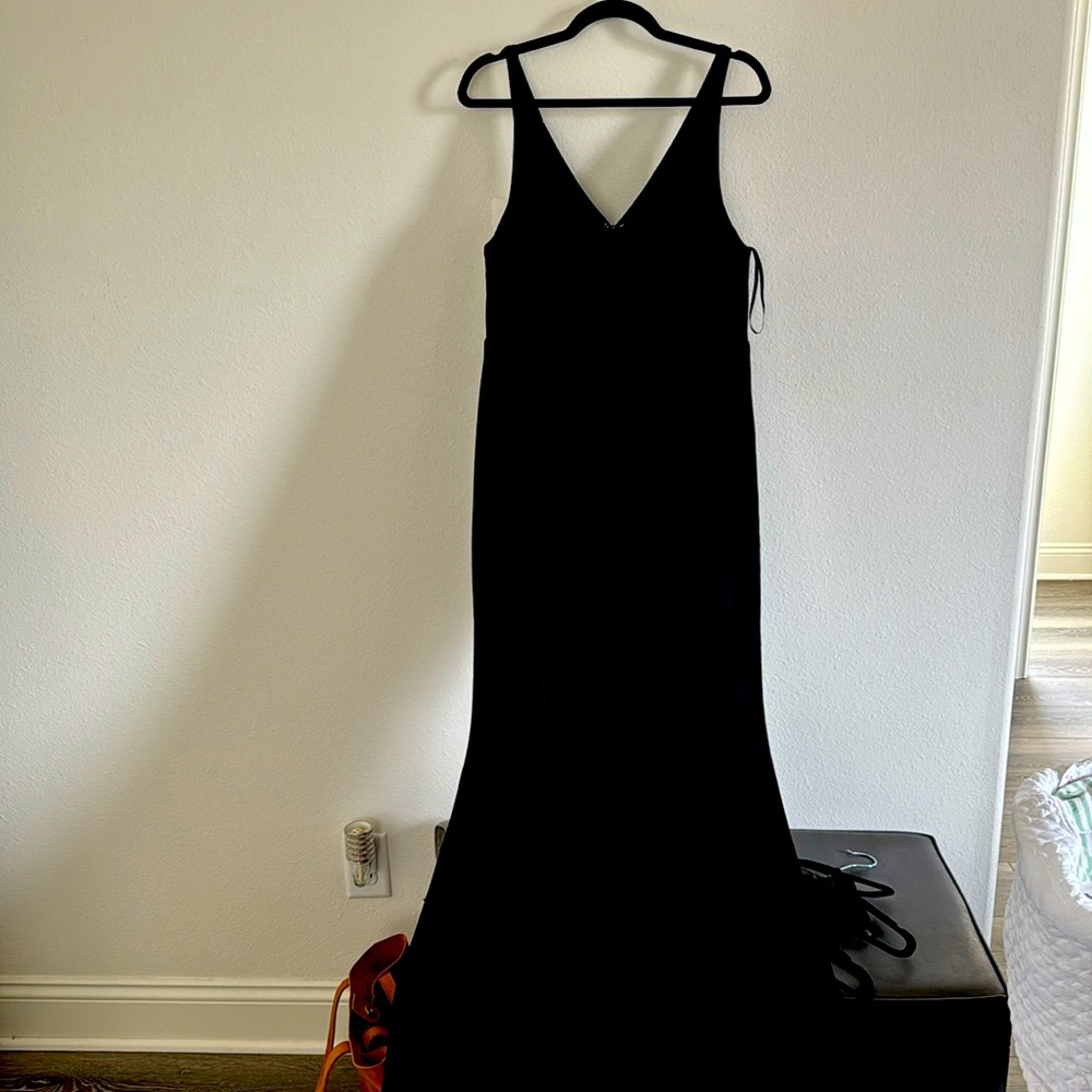Black formal dress. Size XL